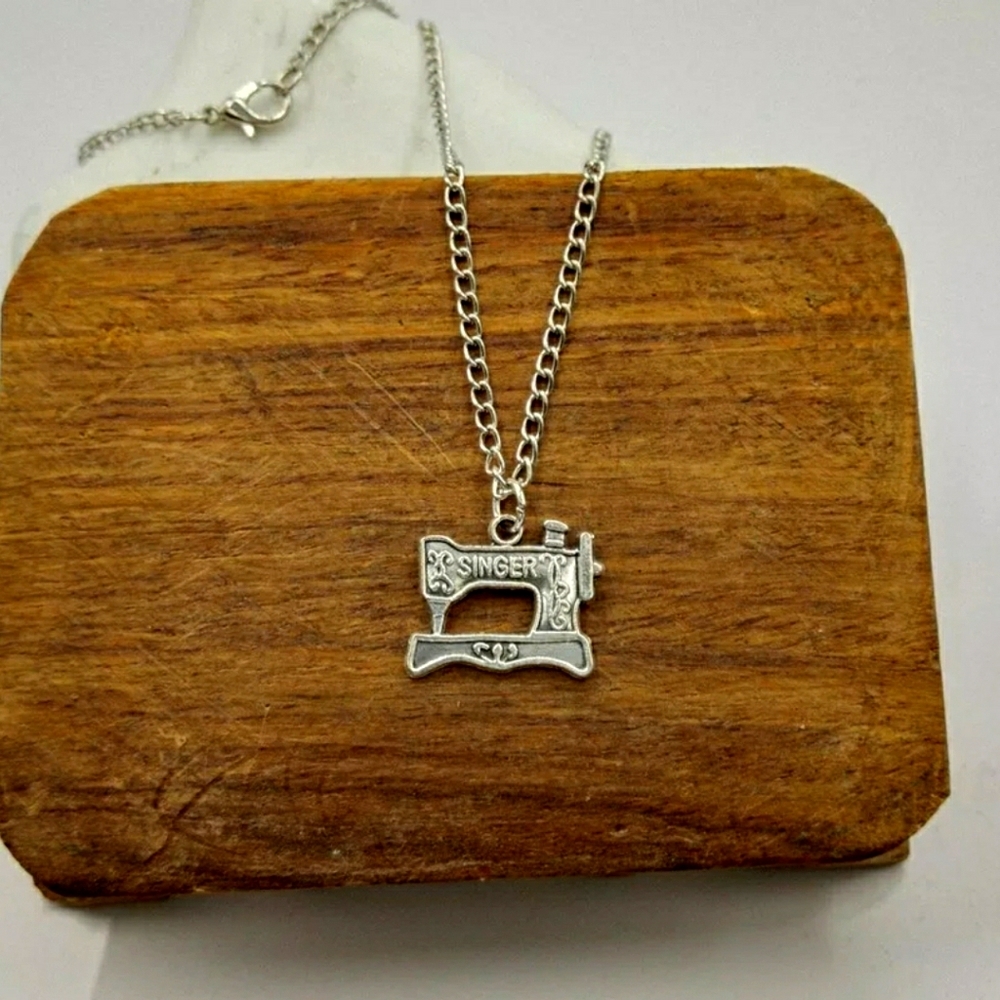 Sewing machine necklace singer mom